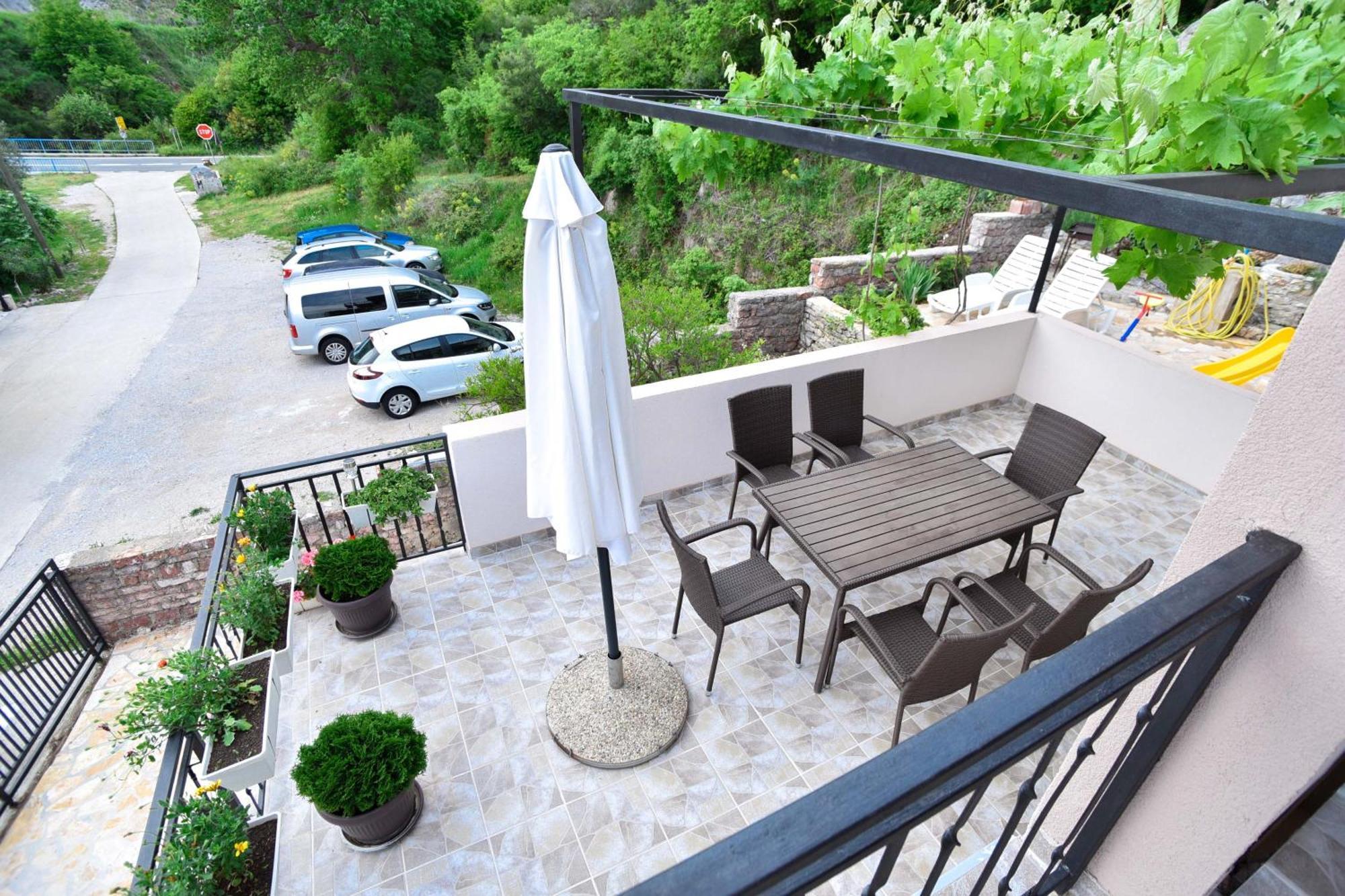Vila Lucice Petrovac Exterior photo