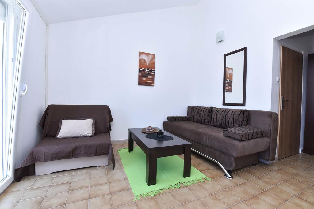 Vila Lucice Petrovac Exterior photo