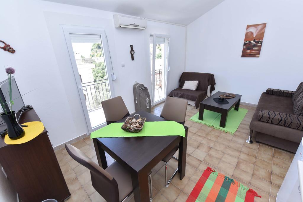 Vila Lucice Petrovac Exterior photo