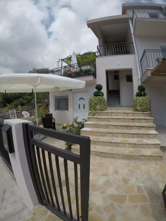 Vila Lucice Petrovac Exterior photo